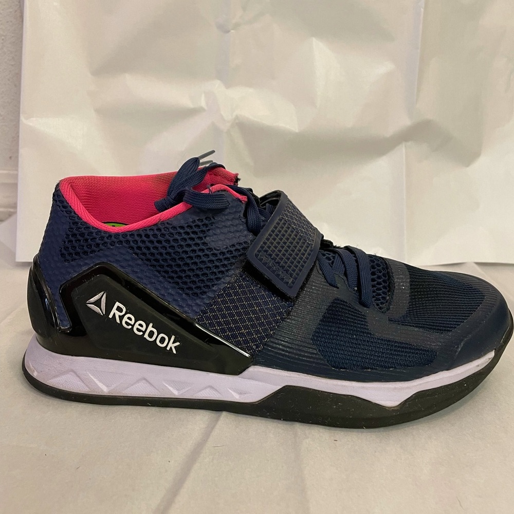 Reebok CrossFit lifters